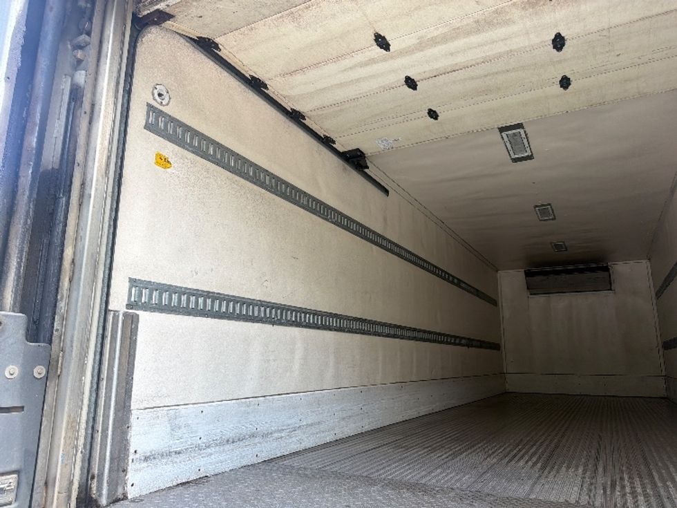 Refrigerated Truck-Light and Medium Duty Trucks-Freightliner-2017-M2-Pensacola-FL-327,833\n\t\tmiles-$ 40,500 - Image 7