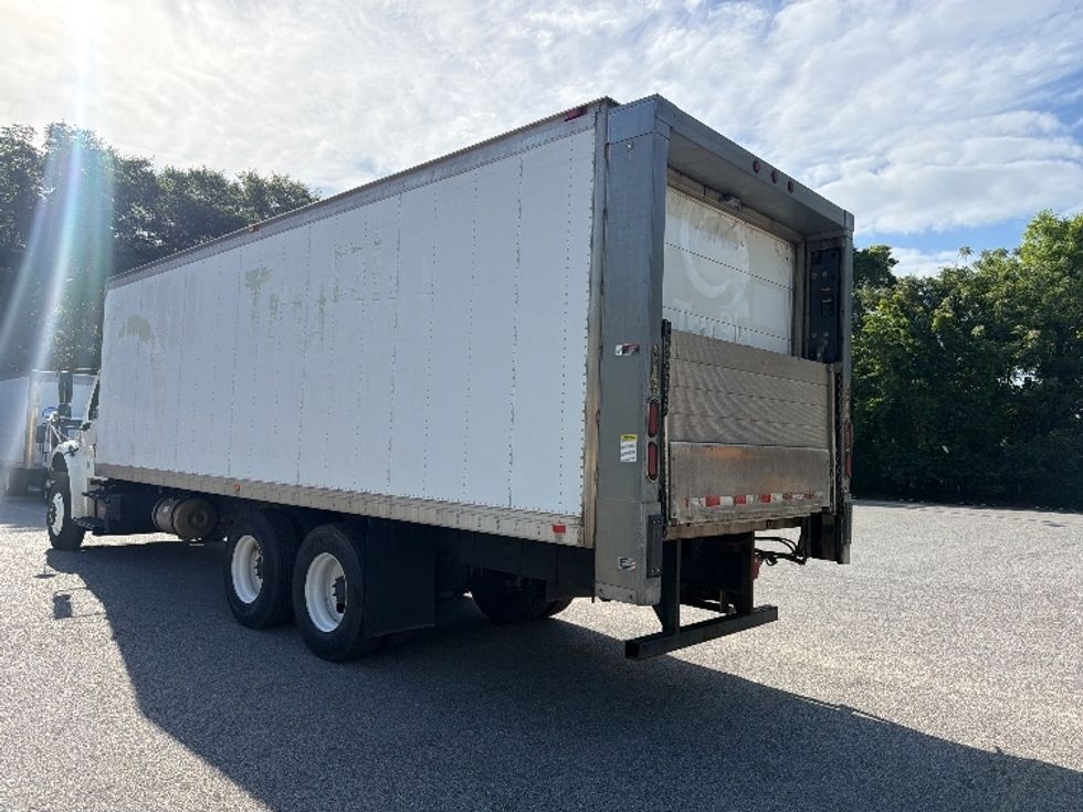 Refrigerated Truck-Light and Medium Duty Trucks-Freightliner-2017-M2-Pensacola-FL-327,833\n\t\tmiles-$ 40,500 - Image 8