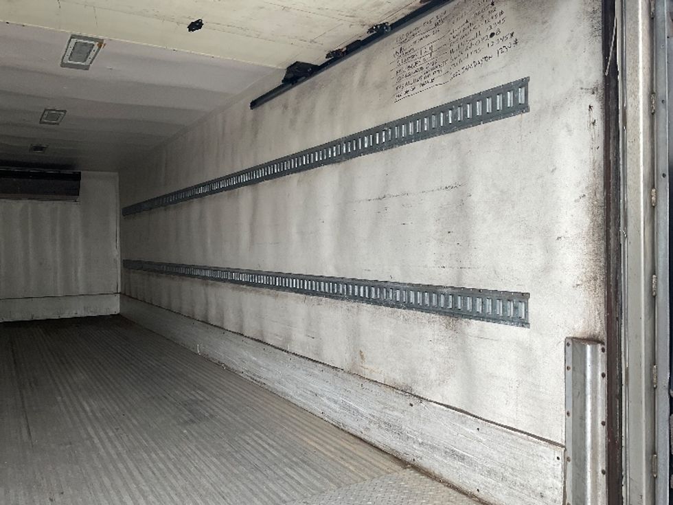 Refrigerated Truck-Light and Medium Duty Trucks-Freightliner-2017-M2-Perrysburg-OH-280,940\n\t\tmiles-$ 41,750 - Image 12