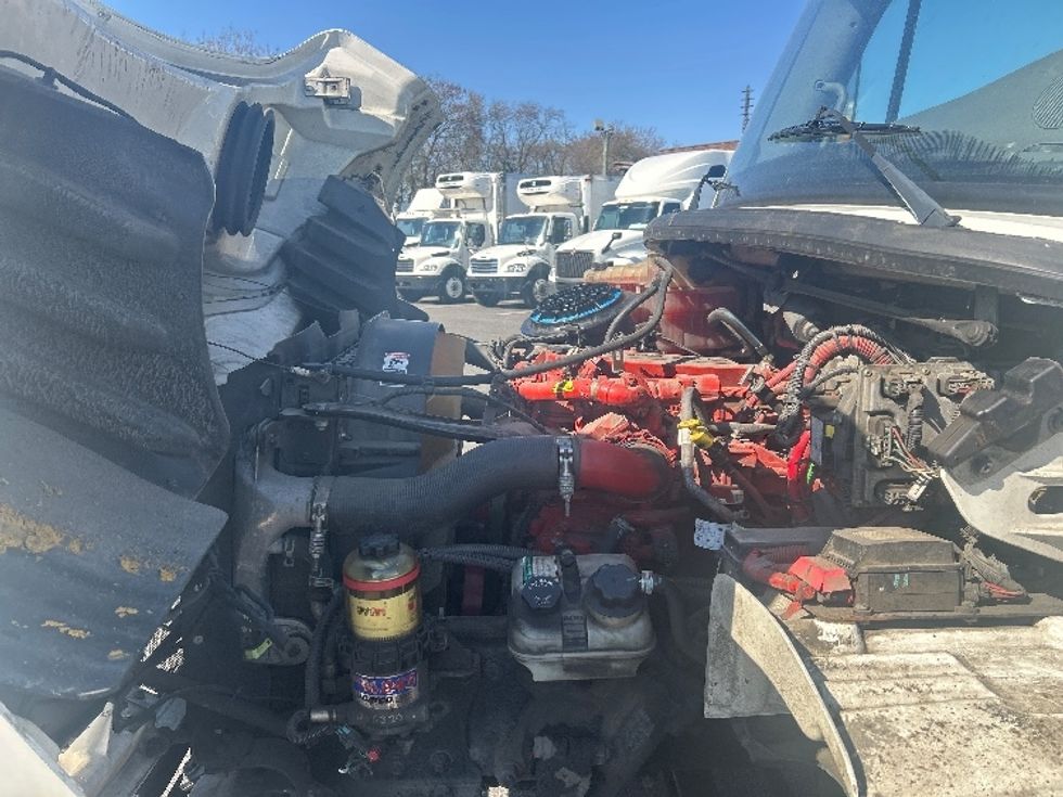 Refrigerated Truck-Light and Medium Duty Trucks-Freightliner-2017-M2-Philadelphia-PA-135,830\n\t\tmiles-$ 42,500 - Image 24