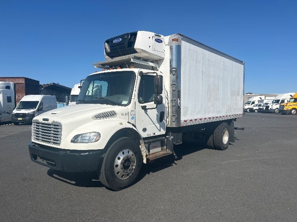 Refrigerated Truck-Light and Medium Duty Trucks-Freightliner-2017-M2-Philadelphia-PA-135,830\n\t\tmiles-$ 42,500 - Image 3