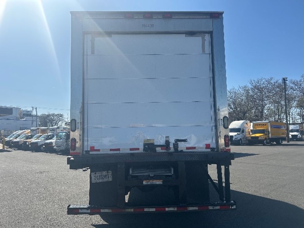 Refrigerated Truck-Light and Medium Duty Trucks-Freightliner-2017-M2-Philadelphia-PA-135,830\n\t\tmiles-$ 42,500 - Image 7