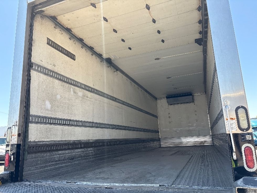 Refrigerated Truck-Light and Medium Duty Trucks-Freightliner-2017-M2-Phoenix-AZ-210,366\n\t\tmiles-$ 63,500 - Image 11