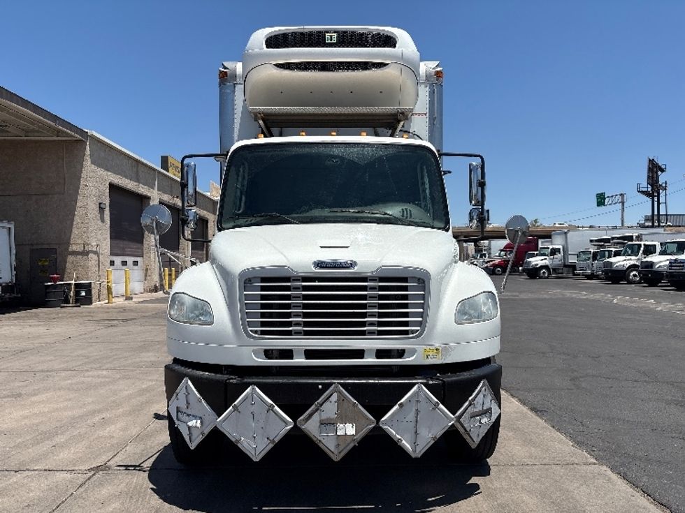 Refrigerated Truck-Light and Medium Duty Trucks-Freightliner-2017-M2-Phoenix-AZ-210,366\n\t\tmiles-$ 63,500 - Image 2