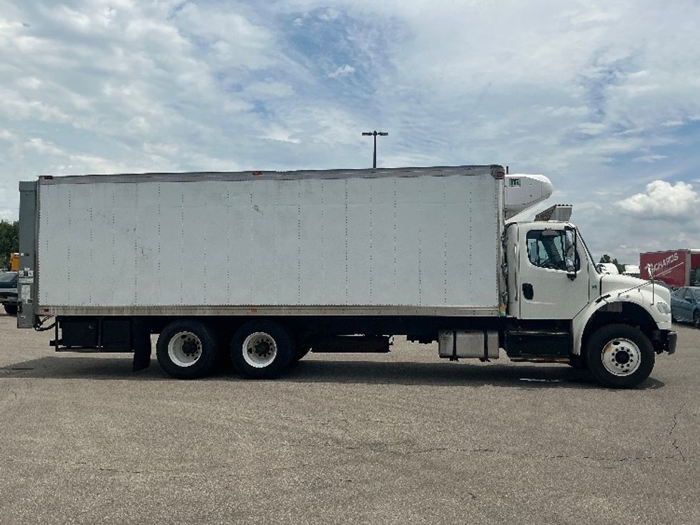 Refrigerated Truck-Light and Medium Duty Trucks-Freightliner-2017-M2-Piqua-OH-310,673\n\t\tmiles-$ 40,000 - Image 15