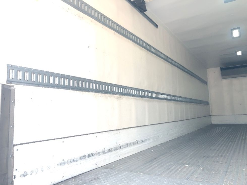 Refrigerated Truck-Light and Medium Duty Trucks-Freightliner-2017-M2-Shreveport-LA-351,856\n\t\tmiles-$ 37,250 - Image 11