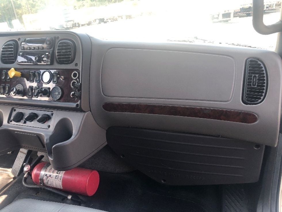 Refrigerated Truck-Light and Medium Duty Trucks-Freightliner-2017-M2-Shreveport-LA-351,856\n\t\tmiles-$ 37,250 - Image 21