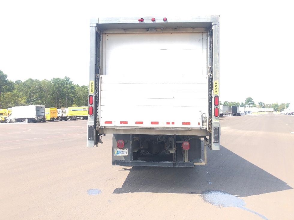 Refrigerated Truck-Light and Medium Duty Trucks-Freightliner-2017-M2-Shreveport-LA-351,856\n\t\tmiles-$ 37,250 - Image 7