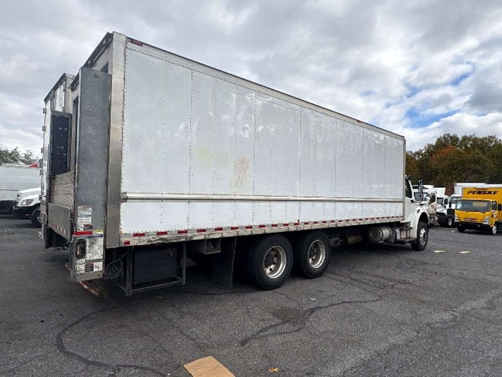 Refrigerated Truck-Light and Medium Duty Trucks-Freightliner-2017-M2-Springfield-MA-380,000\n\t\tmiles-$ 33,250 - Image 13