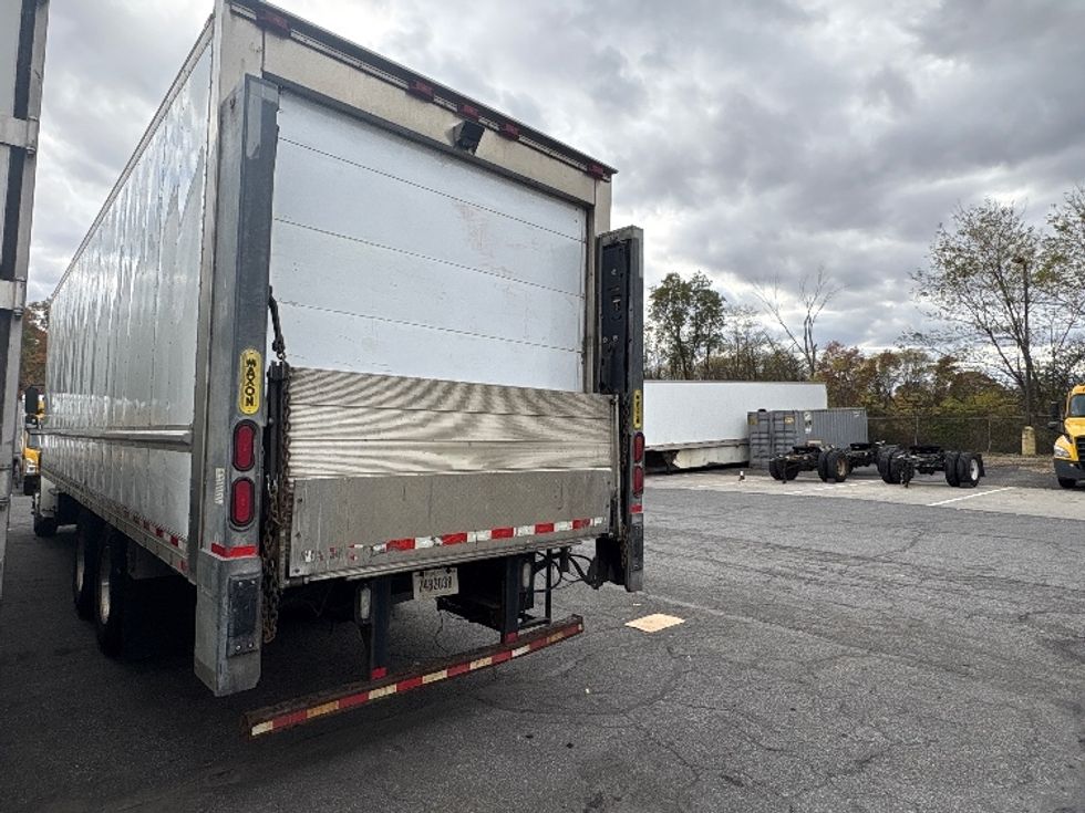 Refrigerated Truck-Light and Medium Duty Trucks-Freightliner-2017-M2-Springfield-MA-380,000\n\t\tmiles-$ 33,250 - Image 6