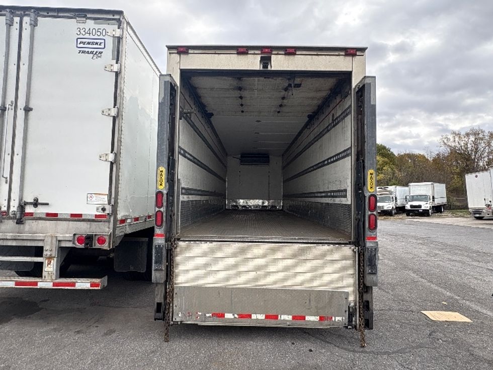 Refrigerated Truck-Light and Medium Duty Trucks-Freightliner-2017-M2-Springfield-MA-380,000\n\t\tmiles-$ 33,250 - Image 8