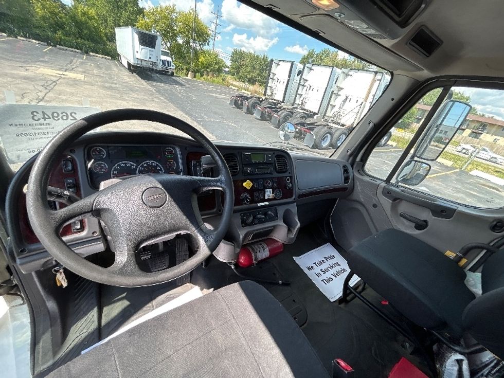 Refrigerated Truck-Light and Medium Duty Trucks-Freightliner-2017-M2-Sturtevant-WI-220,133\n\t\tmiles-$ 32,750 - Image 18