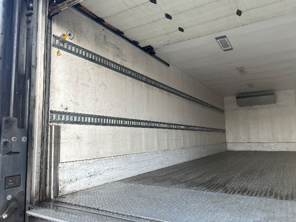 Refrigerated Truck-Light and Medium Duty Trucks-Freightliner-2017-M2-Swedesboro-NJ-179,152\n\t\tmiles-$ 55,500 - Image 11