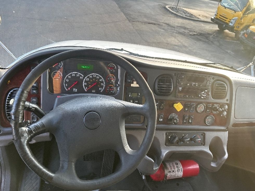 Refrigerated Truck-Light and Medium Duty Trucks-Freightliner-2017-M2-Swedesboro-NJ-179,152\n\t\tmiles-$ 55,500 - Image 18