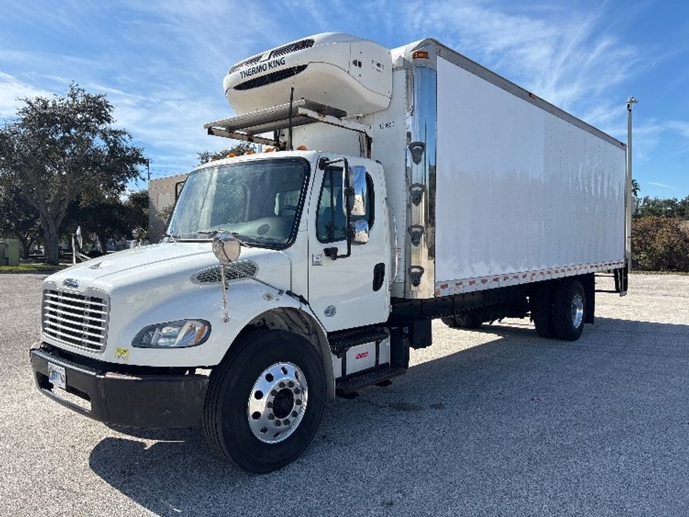Refrigerated Truck-Light and Medium Duty Trucks-Freightliner-2017-M2-Tampa-FL-224,143\n\t\tmiles-$ 36,500 - Image 3