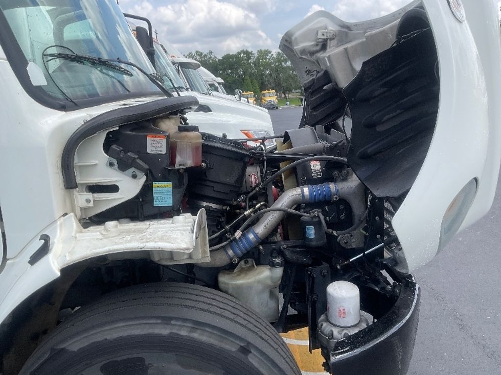 Refrigerated Truck-Light and Medium Duty Trucks-Freightliner-2017-M2-Tampa-FL-286,552\n\t\tmiles-$ 36,250 - Image 22