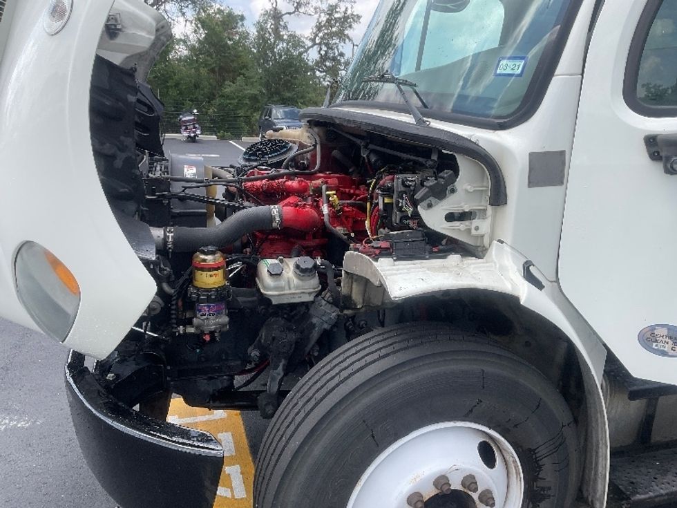 Refrigerated Truck-Light and Medium Duty Trucks-Freightliner-2017-M2-Tampa-FL-286,552\n\t\tmiles-$ 36,250 - Image 23
