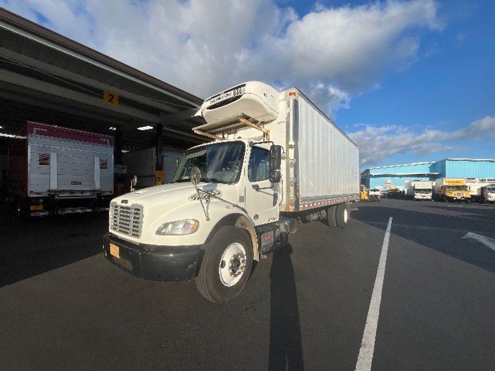 Refrigerated Truck-Light and Medium Duty Trucks-Freightliner-2017-M2-Torrance-CA-118,556\n\t\tmiles-$ 47,250 - Image 1