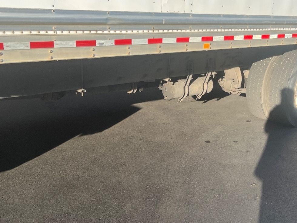 Refrigerated Truck-Light and Medium Duty Trucks-Freightliner-2017-M2-Torrance-CA-118,556\n\t\tmiles-$ 47,250 - Image 5