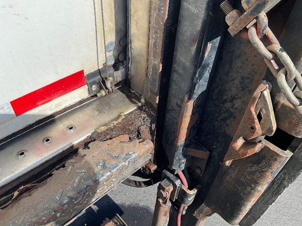 Refrigerated Truck-Light and Medium Duty Trucks-Freightliner-2017-M2-Torrance-CA-125,183\n\t\tmiles-$ 48,750 - Image 27