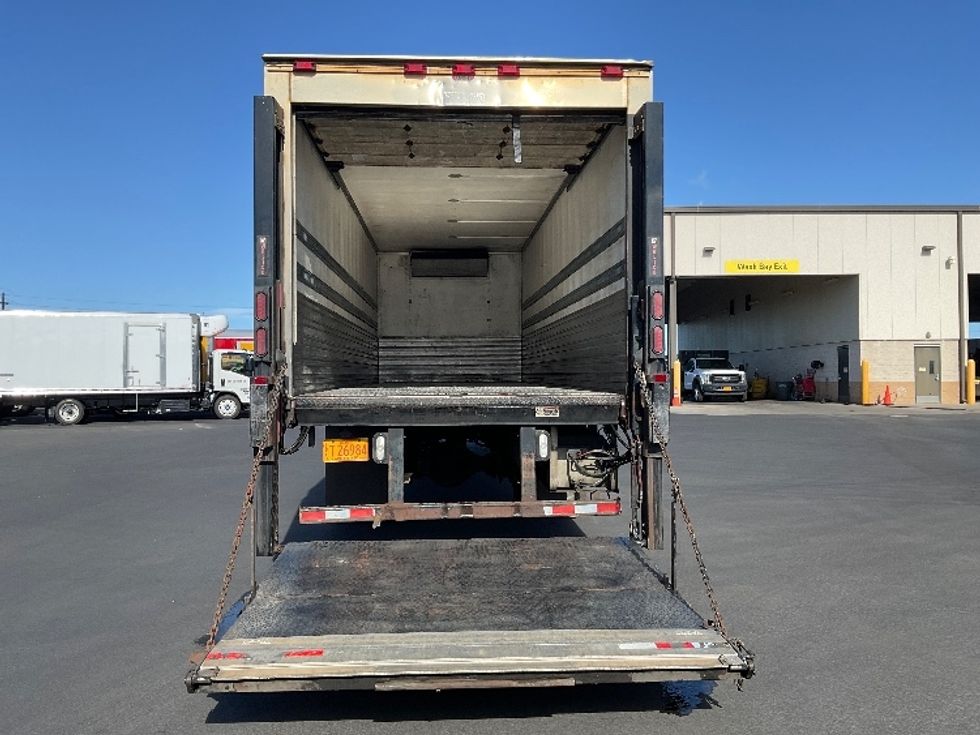 Refrigerated Truck-Light and Medium Duty Trucks-Freightliner-2017-M2-Torrance-CA-125,183\n\t\tmiles-$ 48,750 - Image 9