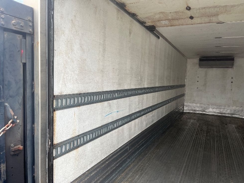 Refrigerated Truck-Light and Medium Duty Trucks-Freightliner-2017-M2-Torrance-CA-133,270\n\t\tmiles-$ 44,500 - Image 11