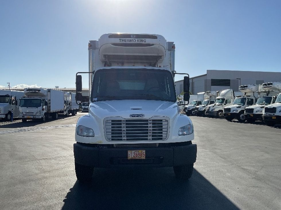 Refrigerated Truck-Light and Medium Duty Trucks-Freightliner-2017-M2-Torrance-CA-93,398\n\t\tmiles-$ 51,250 - Image 2