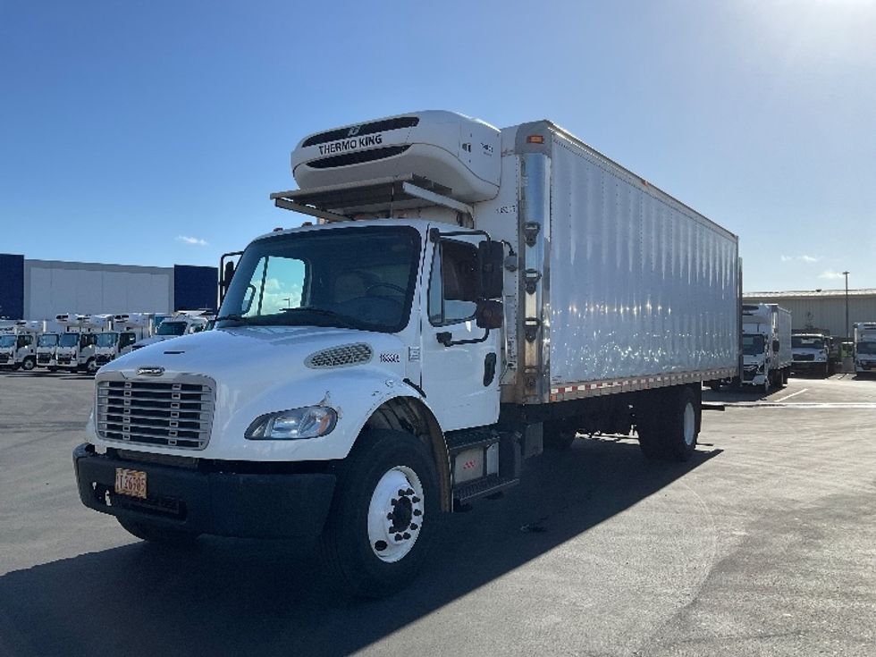 Refrigerated Truck-Light and Medium Duty Trucks-Freightliner-2017-M2-Torrance-CA-93,398\n\t\tmiles-$ 51,250 - Image 3