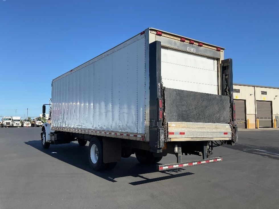 Refrigerated Truck-Light and Medium Duty Trucks-Freightliner-2017-M2-Torrance-CA-93,398\n\t\tmiles-$ 51,250 - Image 6