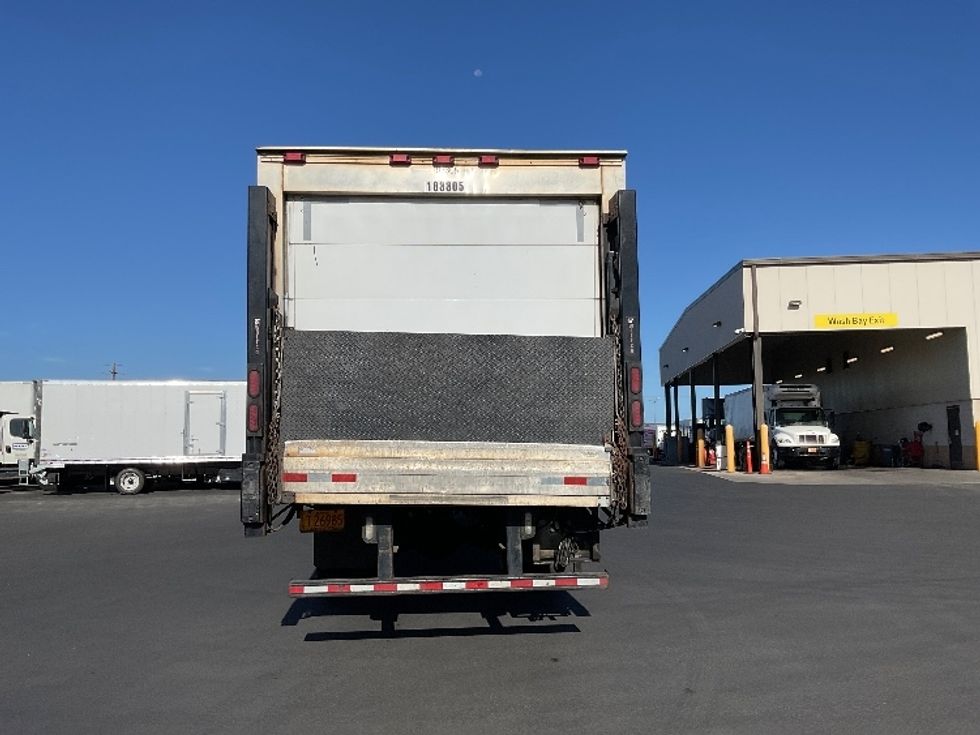 Refrigerated Truck-Light and Medium Duty Trucks-Freightliner-2017-M2-Torrance-CA-93,398\n\t\tmiles-$ 51,250 - Image 7