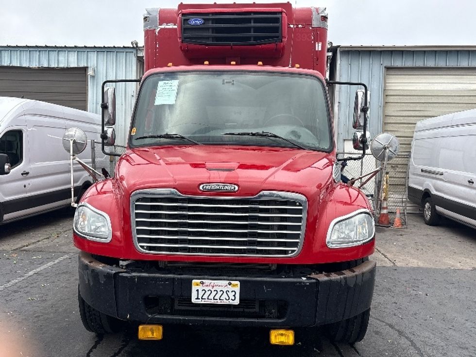 Refrigerated Truck-Light and Medium Duty Trucks-Freightliner-2017-M2-West Sacramento-CA-169,075\n\t\tmiles-$ 34,000 - Image 2