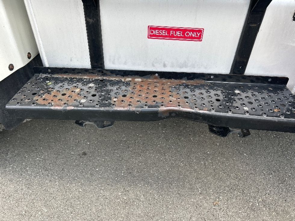 Refrigerated Truck-Light and Medium Duty Trucks-Freightliner-2017-M2-West Sacramento-CA-298,382\n\t\tmiles-$ 44,250 - Image 24