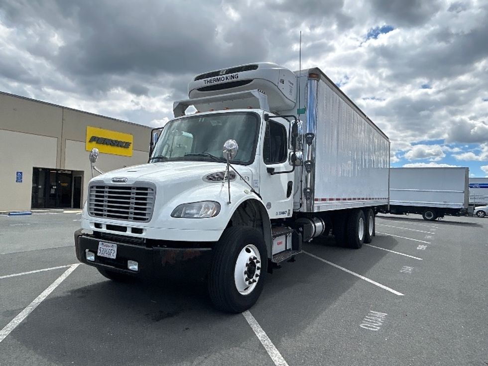 Refrigerated Truck-Light and Medium Duty Trucks-Freightliner-2017-M2-West Sacramento-CA-298,382\n\t\tmiles-$ 44,250 - Image 3