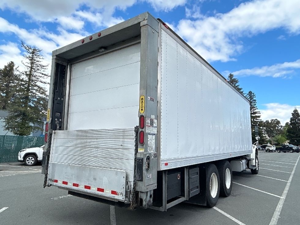 Refrigerated Truck-Light and Medium Duty Trucks-Freightliner-2017-M2-West Sacramento-CA-302,460\n\t\tmiles-$ 43,500 - Image 13