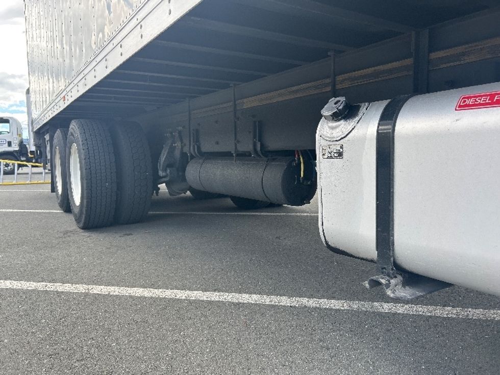 Refrigerated Truck-Light and Medium Duty Trucks-Freightliner-2017-M2-West Sacramento-CA-302,460\n\t\tmiles-$ 43,500 - Image 14