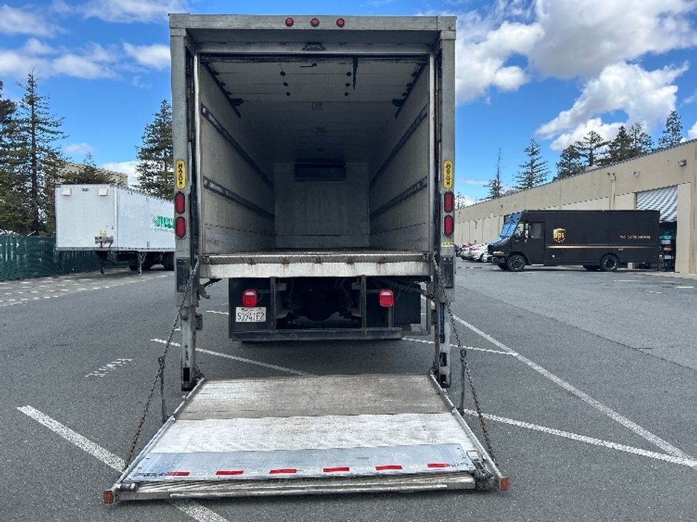 Refrigerated Truck-Light and Medium Duty Trucks-Freightliner-2017-M2-West Sacramento-CA-302,460\n\t\tmiles-$ 43,500 - Image 9