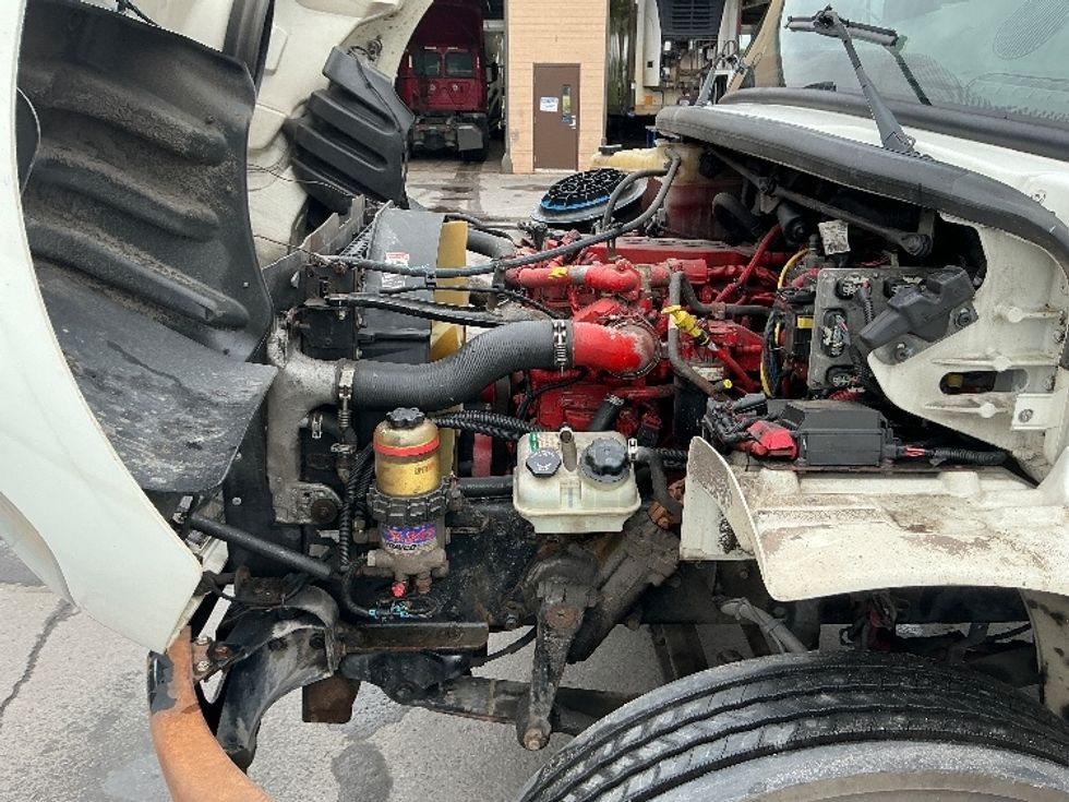 Refrigerated Truck-Light and Medium Duty Trucks-Freightliner-2017-M2-Wilkes Barre-PA-196,151\n\t\tmiles-$ 38,250 - Image 24