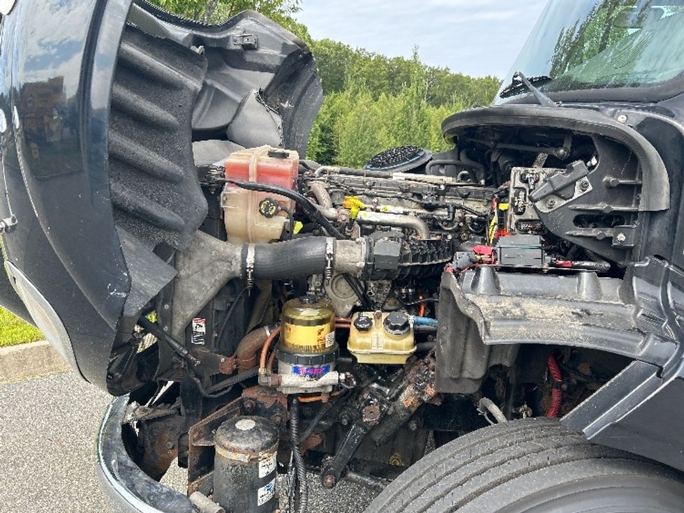 Refrigerated Truck-Light and Medium Duty Trucks-Freightliner-2017-M211264S-Fitchburg-MA-380,697\n\t\tmiles-$ 70,250 - Image 24