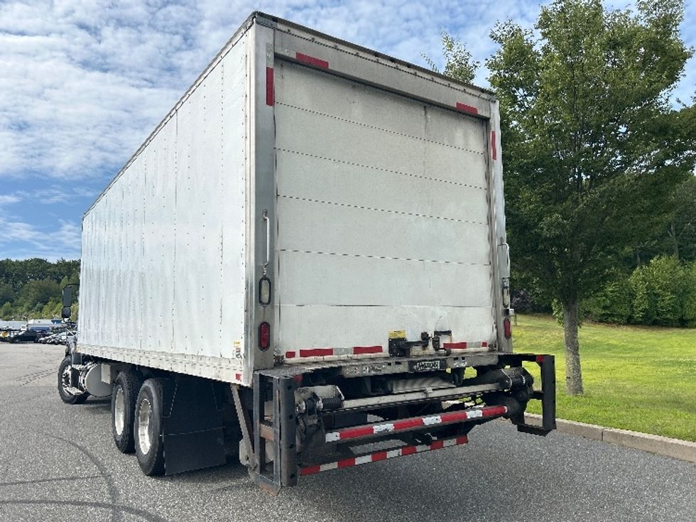 Refrigerated Truck-Light and Medium Duty Trucks-Freightliner-2017-M211264S-Fitchburg-MA-380,697\n\t\tmiles-$ 70,250 - Image 6