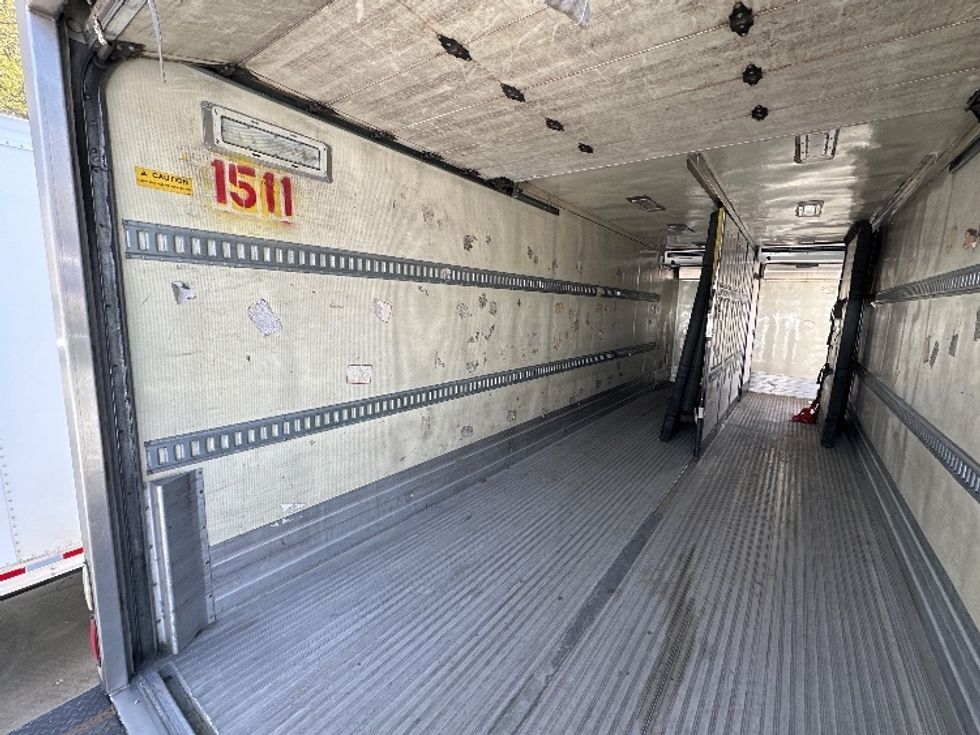 Refrigerated Truck-Light and Medium Duty Trucks-Freightliner-2018-Cascadia X11364S-Atlanta-GA-296,648\n\t\tmiles-$ 87,000 - Image 12