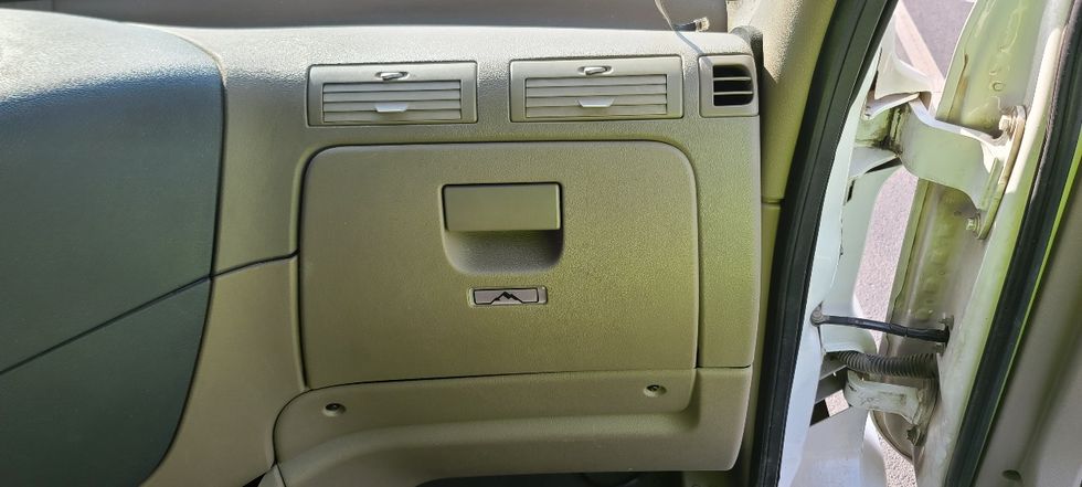 Refrigerated Truck-Light and Medium Duty Trucks-Freightliner-2018-Cascadia X11364S-Atlanta-GA-296,648\n\t\tmiles-$ 87,000 - Image 21