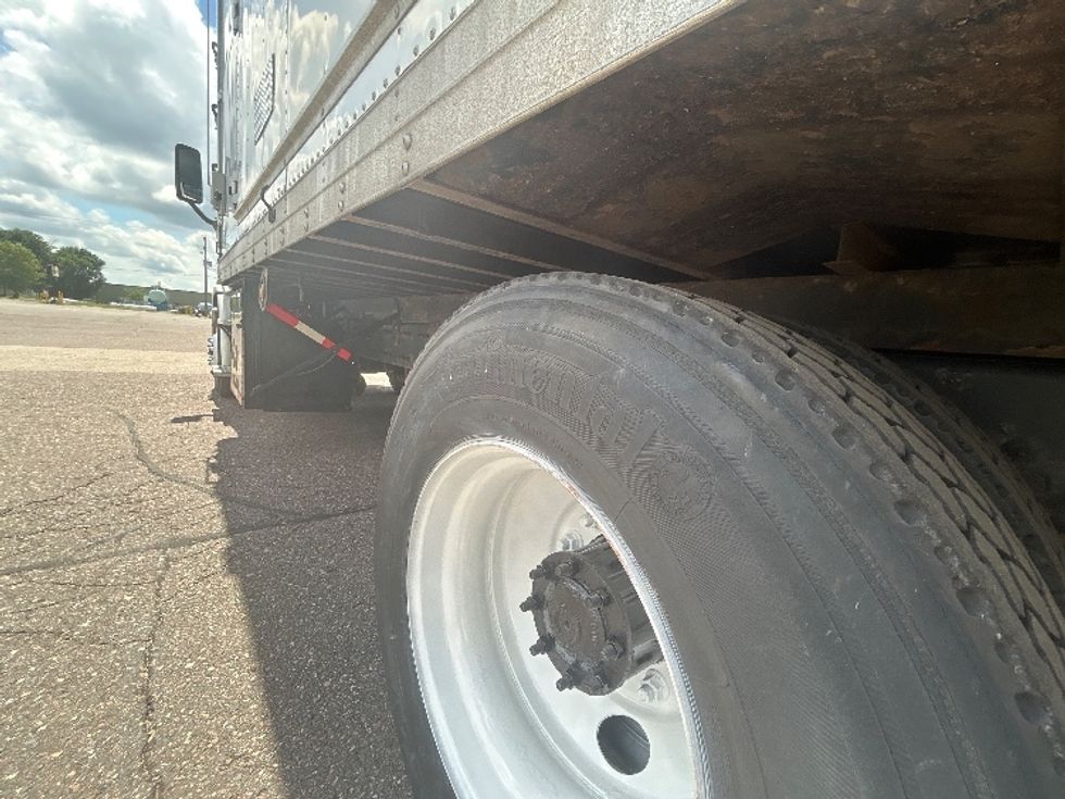 Refrigerated Truck-Light and Medium Duty Trucks-Freightliner-2018-Cascadia X11364S-Brooklyn Park-MN-515,581\n\t\tmiles-$ 73,500 - Image 5