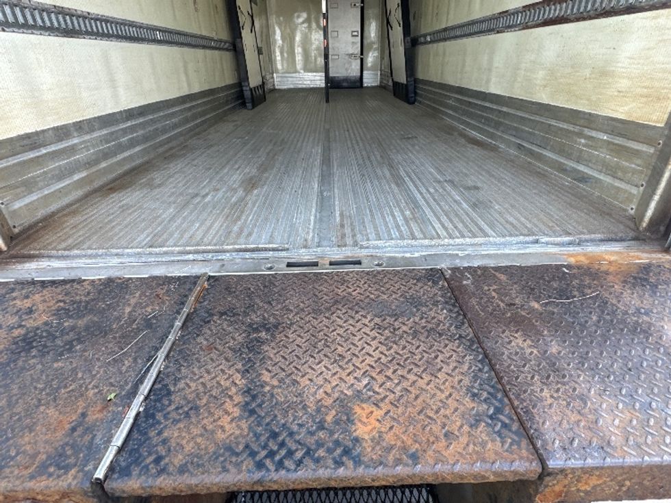 Refrigerated Truck-Light and Medium Duty Trucks-Freightliner-2018-Cascadia X11364S-Brooklyn Park-MN-535,782\n\t\tmiles-$ 72,250 - Image 9