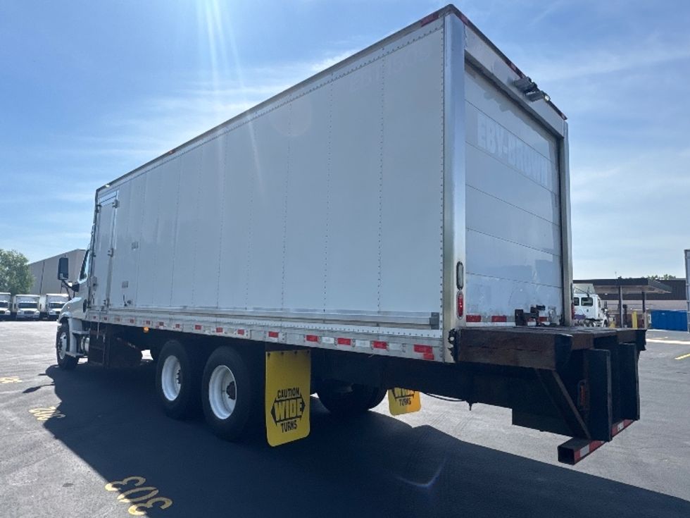 Refrigerated Truck-Light and Medium Duty Trucks-Freightliner-2018-Cascadia X11364S-Brooklyn Park-MN-535,782\n\t\tmiles-$ 72,250 - Image 6