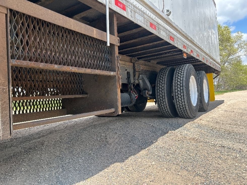 Refrigerated Truck-Light and Medium Duty Trucks-Freightliner-2018-Cascadia X11364S-Eau Claire-WI-513,933\n\t\tmiles-$ 71,750 - Image 5