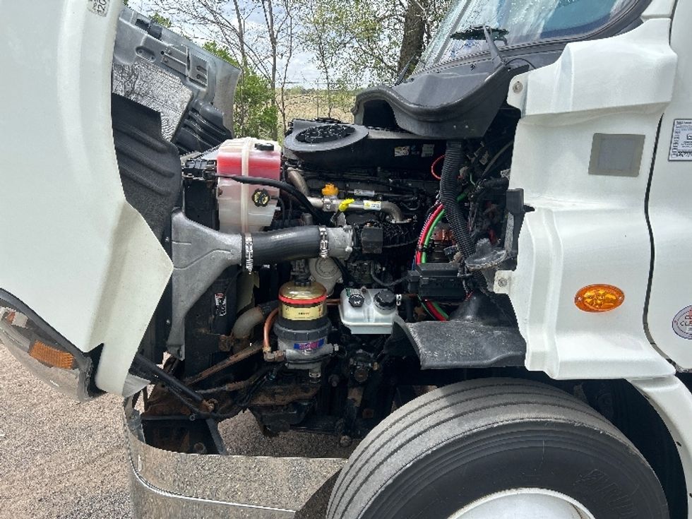 Refrigerated Truck-Light and Medium Duty Trucks-Freightliner-2018-Cascadia X11364S-Eau Claire-WI-513,933\n\t\tmiles-$ 71,750 - Image 24