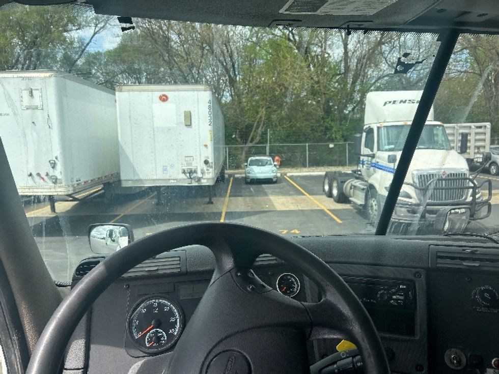 Refrigerated Truck-Light and Medium Duty Trucks-Freightliner-2018-Cascadia X11364S-Indianapolis-IN-393,657\n\t\tmiles-$ 78,000 - Image 17