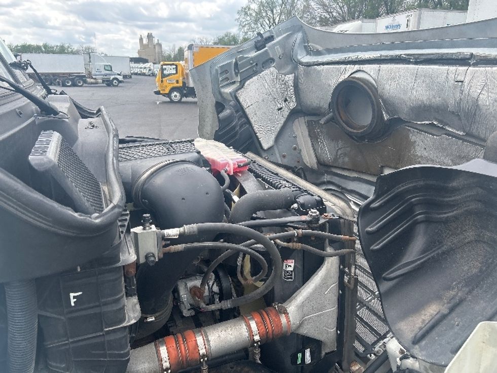 Refrigerated Truck-Light and Medium Duty Trucks-Freightliner-2018-Cascadia X11364S-Indianapolis-IN-393,657\n\t\tmiles-$ 78,000 - Image 22