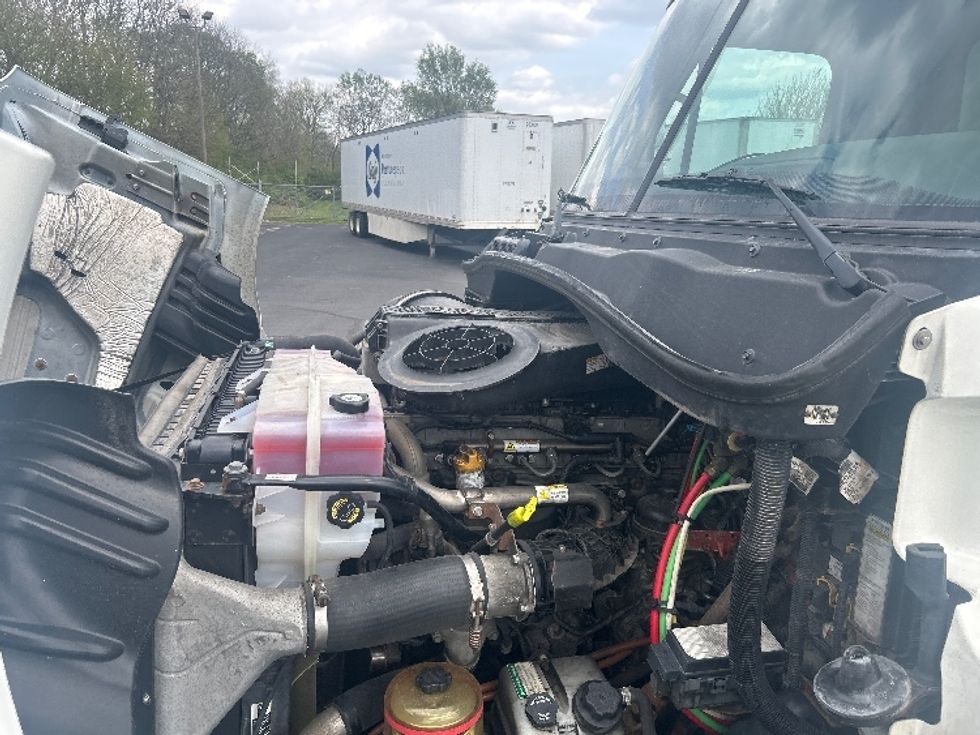 Refrigerated Truck-Light and Medium Duty Trucks-Freightliner-2018-Cascadia X11364S-Indianapolis-IN-393,657\n\t\tmiles-$ 78,000 - Image 23