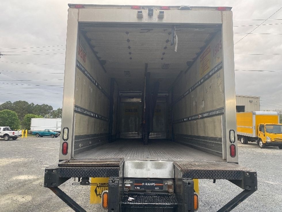 Refrigerated Truck-Light and Medium Duty Trucks-Freightliner-2018-Cascadia X11364S-Resaca-GA-285,763\n\t\tmiles-$ 87,000 - Image 8